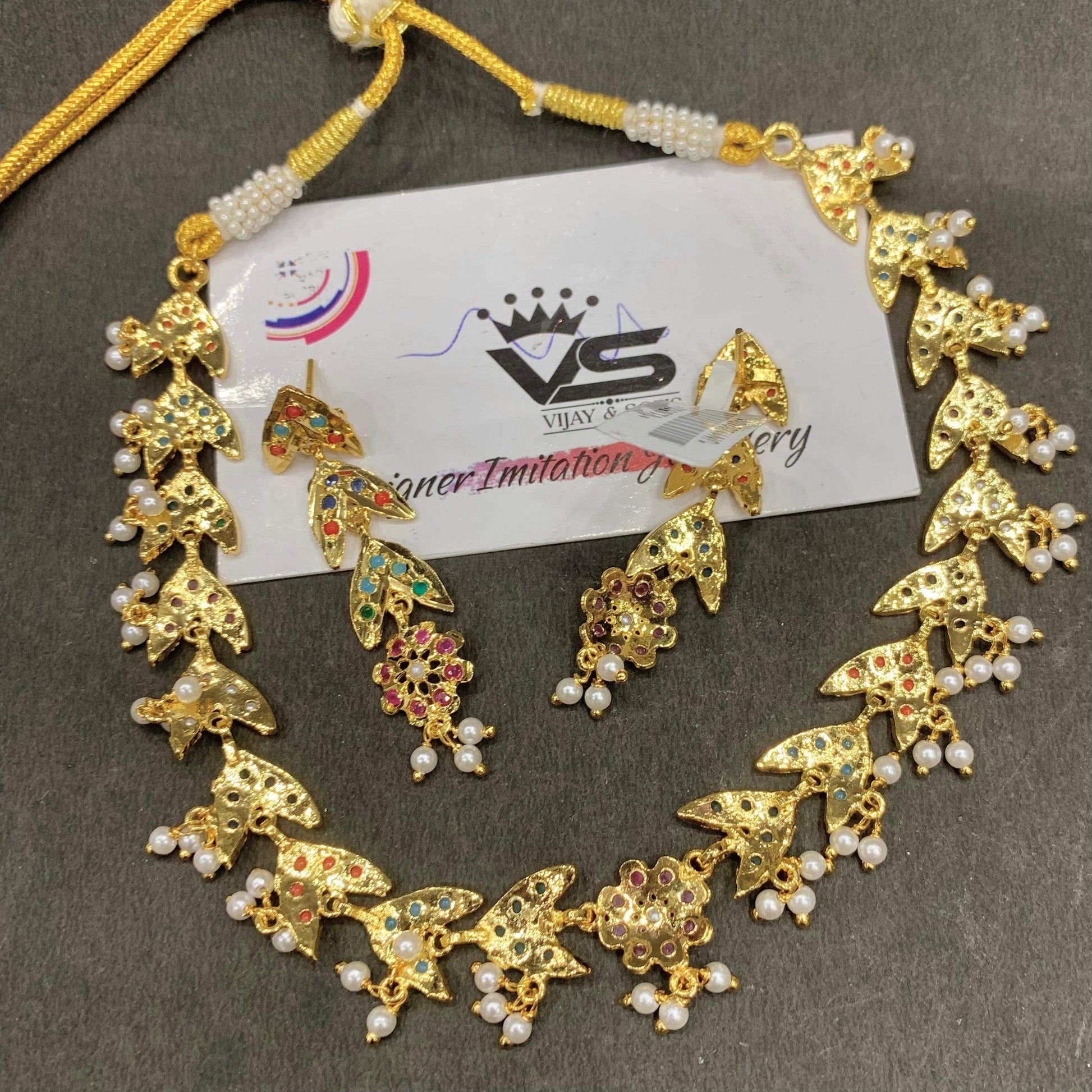 Jadau necklace set 8230 - Vijay & Sons