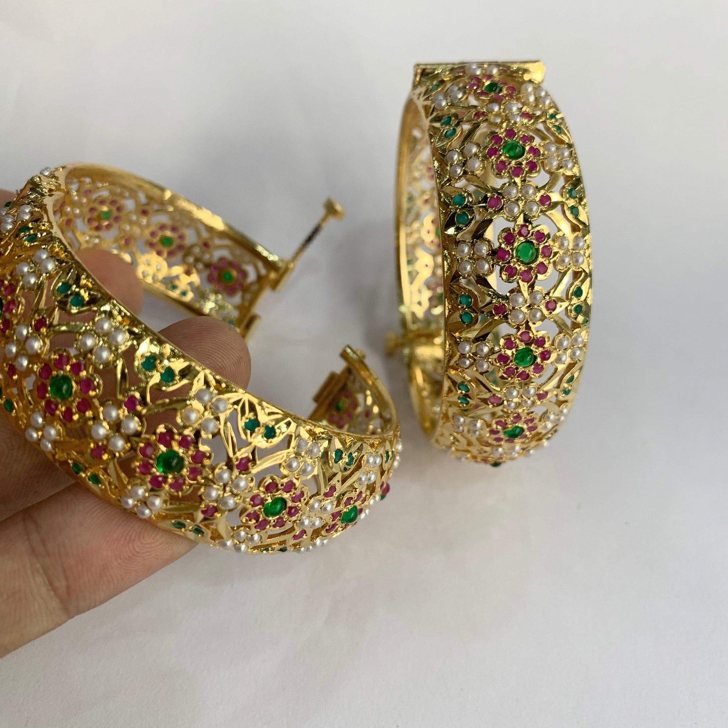 Jadau Bangles - Vijay & Sons