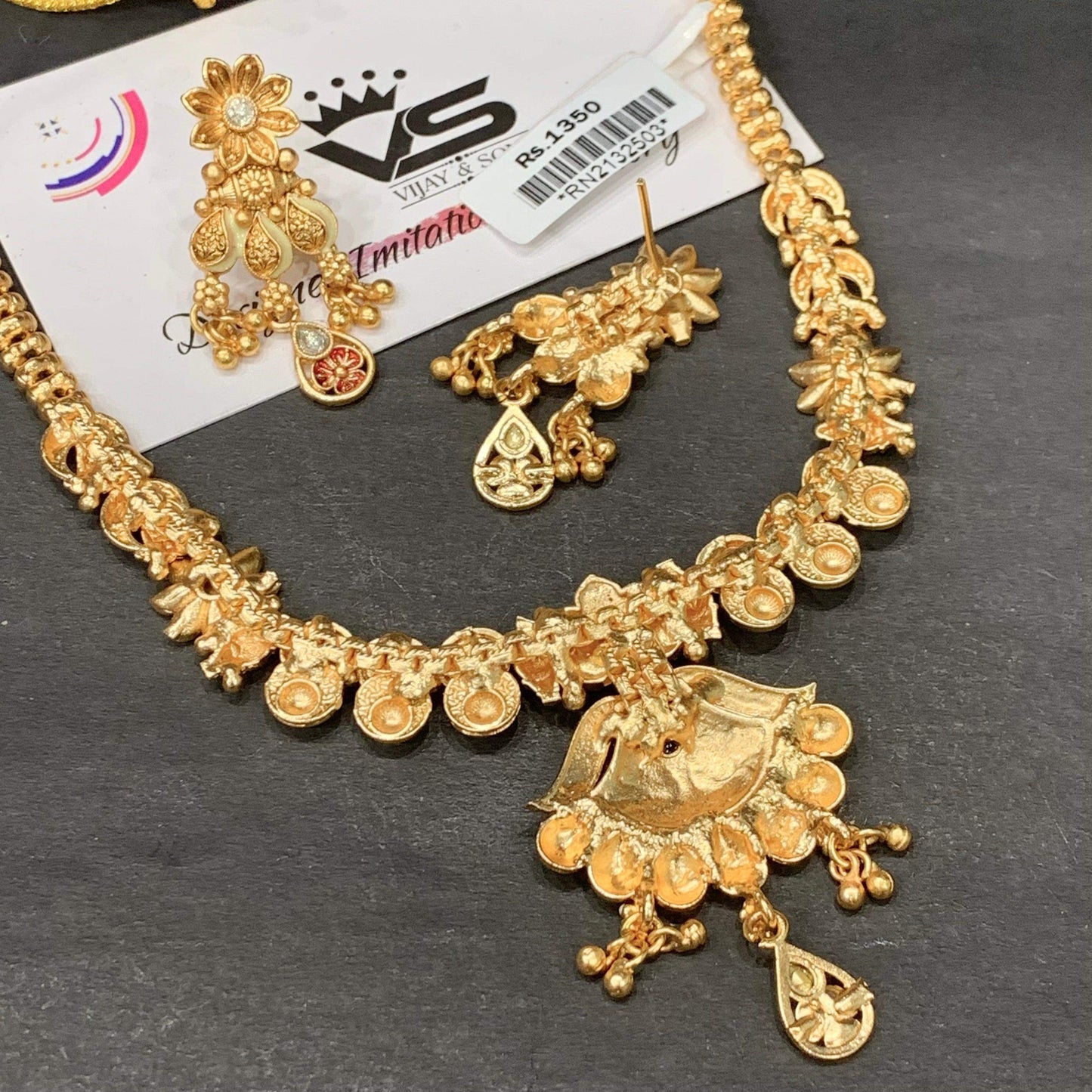 Antique Necklacesets 4785467 - Vijay & Sons