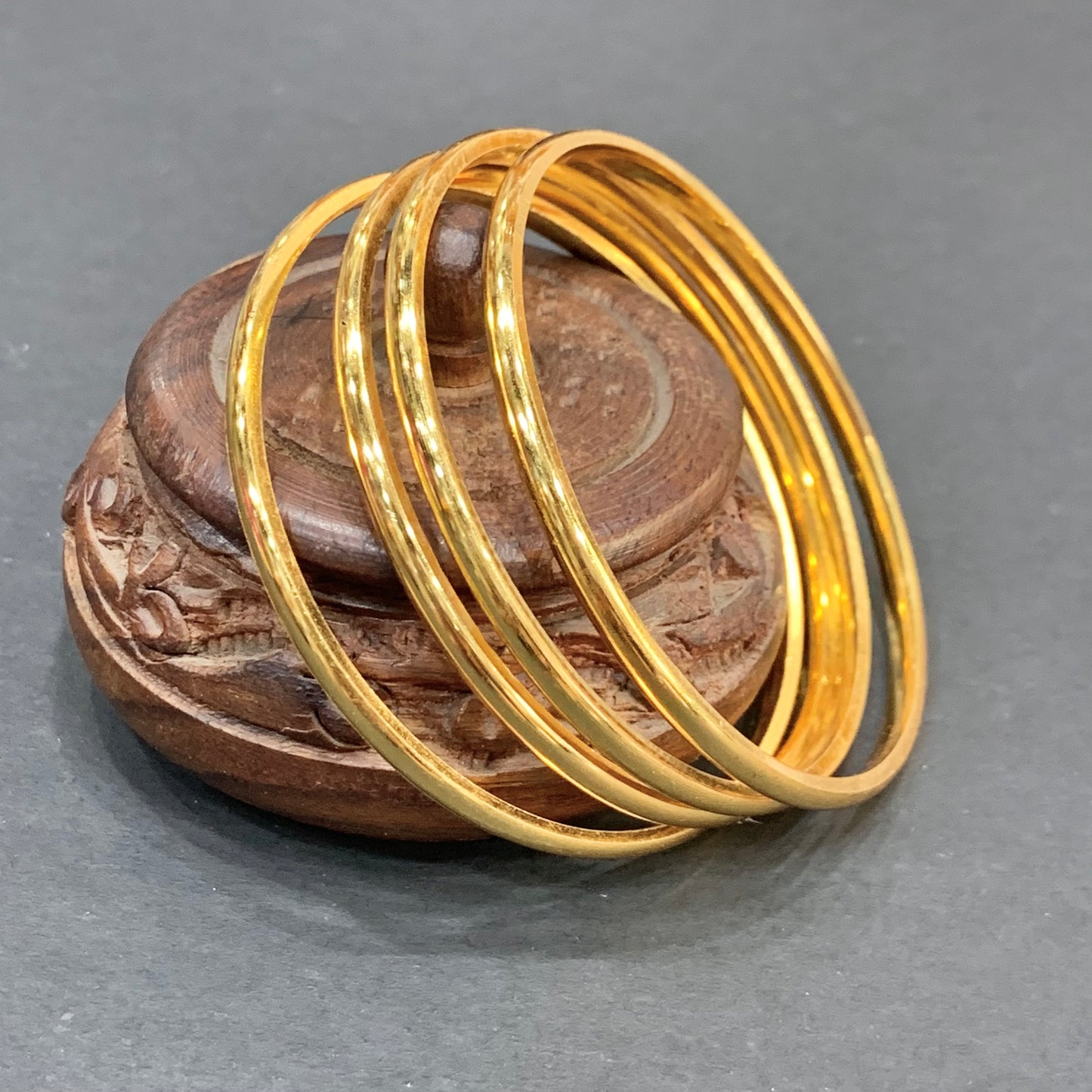 Gold Platted Bangles 772544