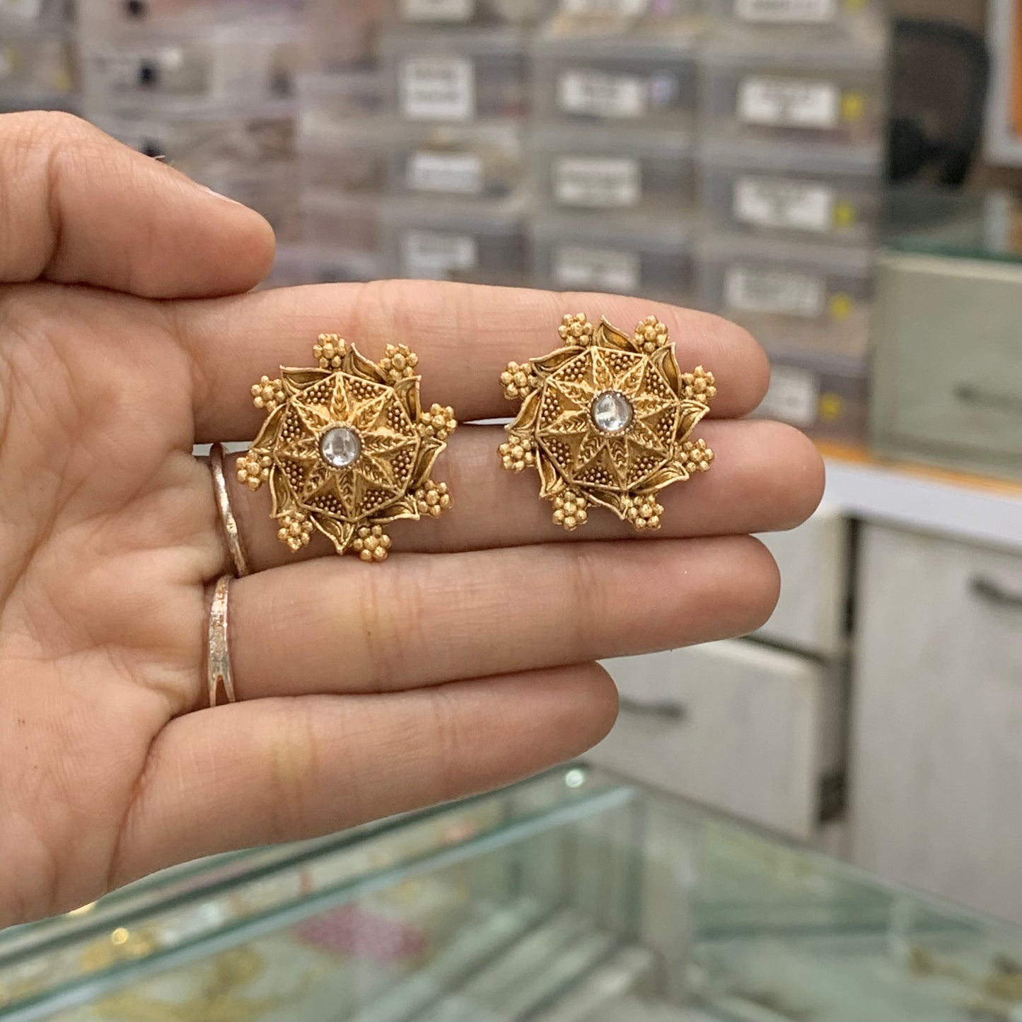 Antique earrings 345632