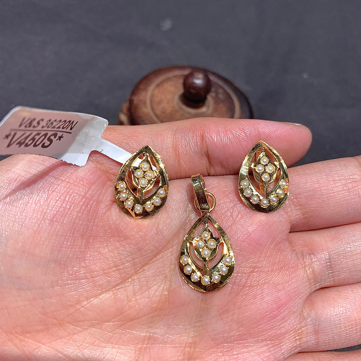 Jadau Pendant Set 4676544