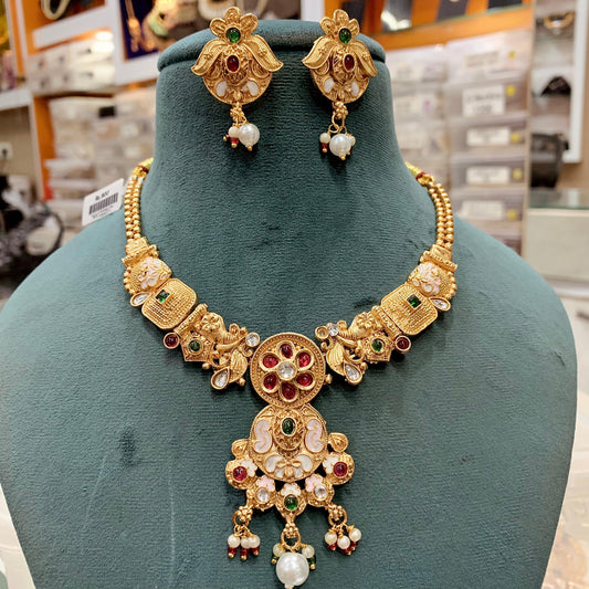 Antique Necklace Set 9373