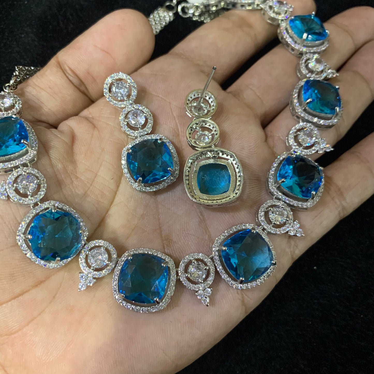 Diamond necklace set 4421