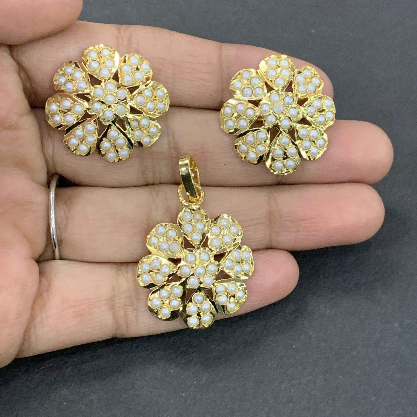 Jadau Pendant set 493729 - Vijay & Sons
