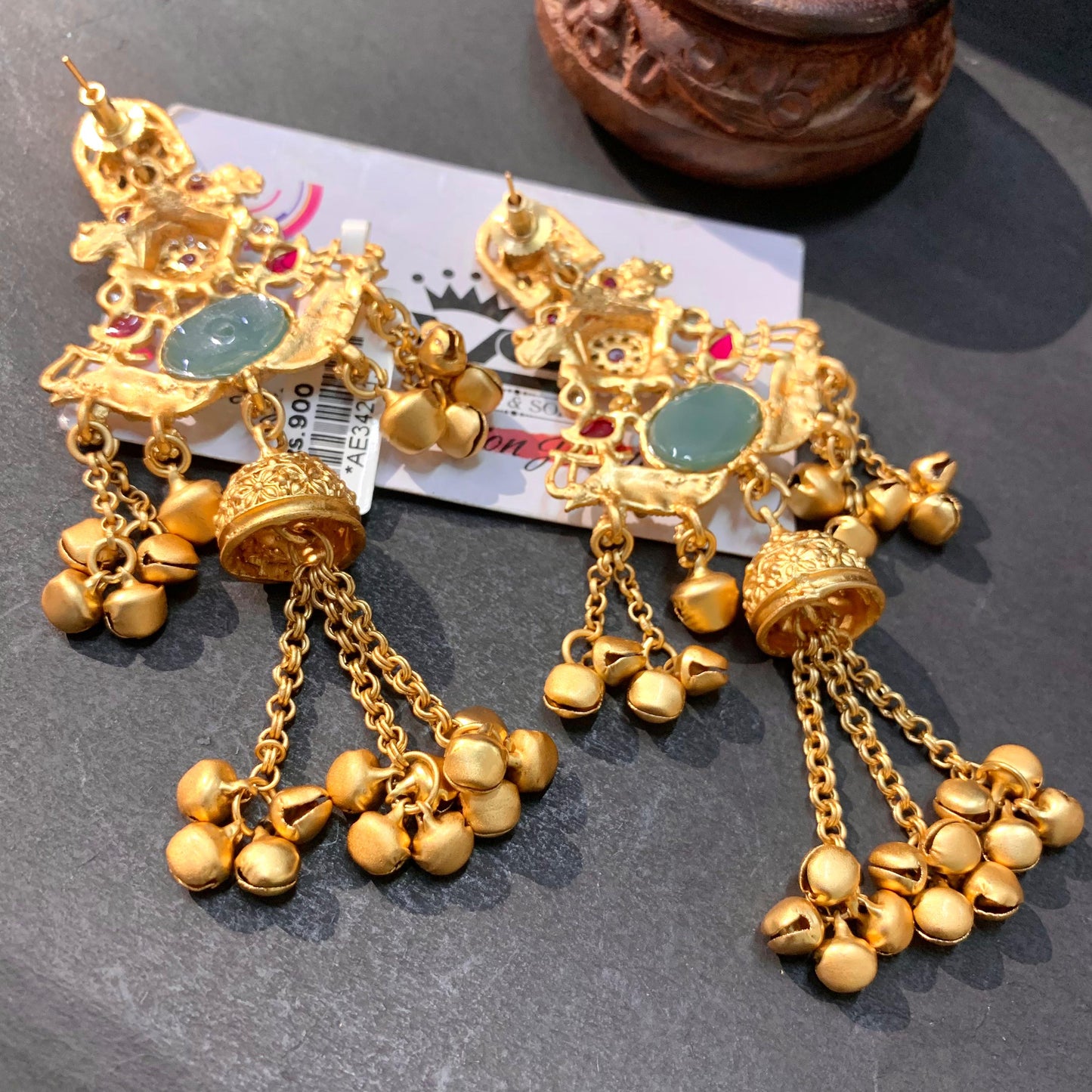 Antique Earrings 4664675