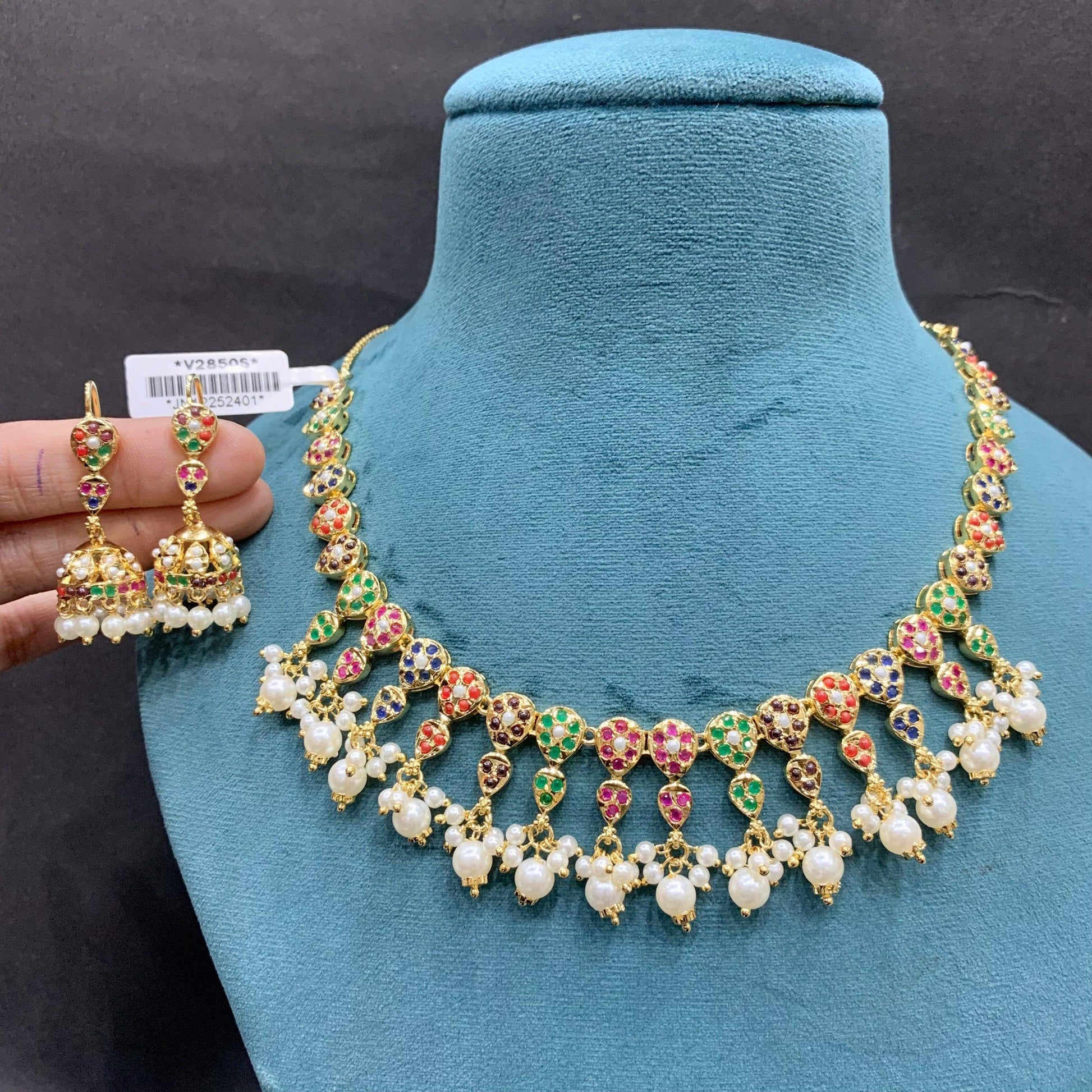 Jadau Necklace Sets 678678 - Vijay & Sons