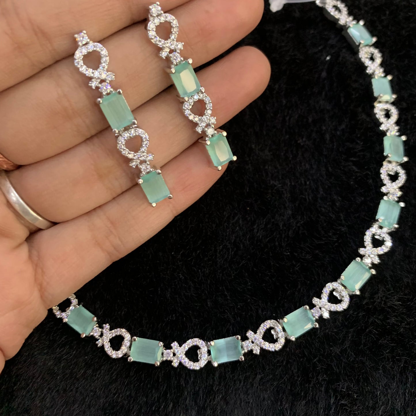 Zircon Necklace Set 6442