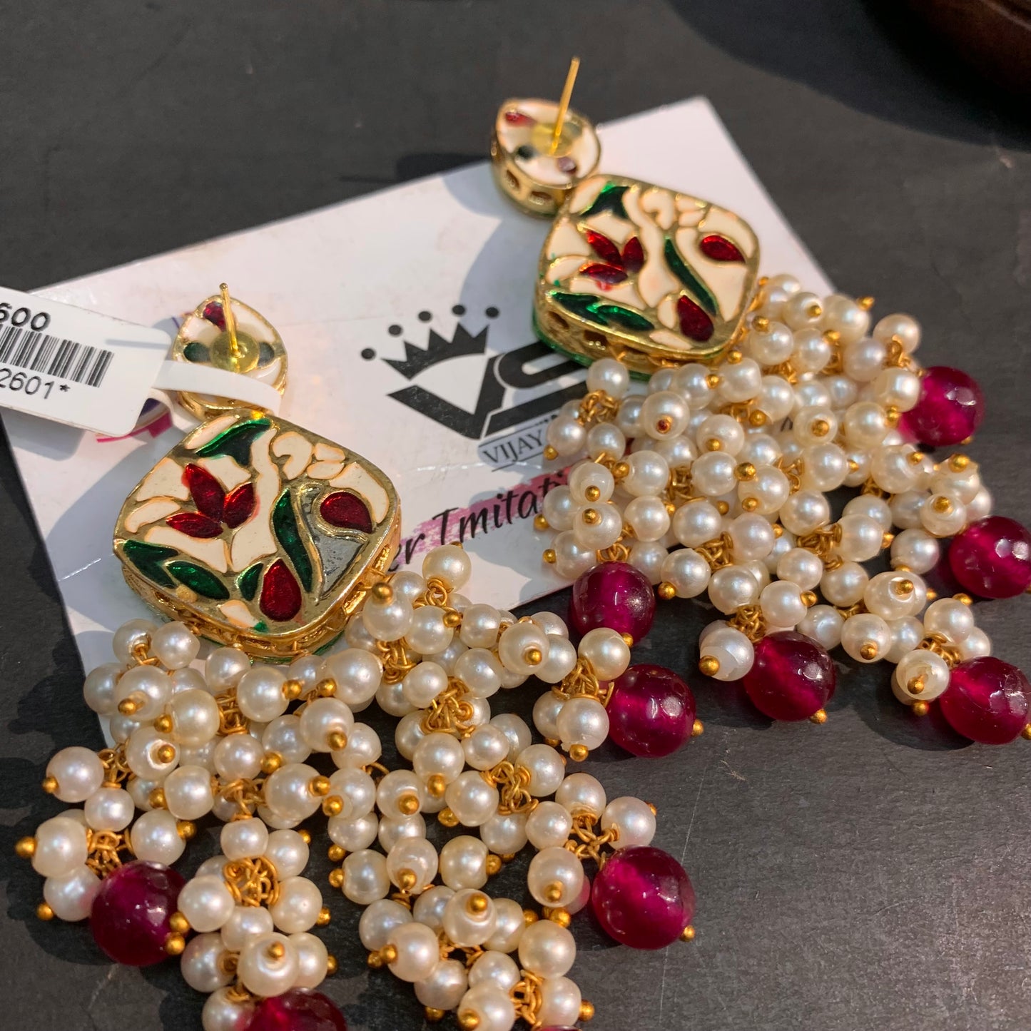 Kundan Earrings 424556