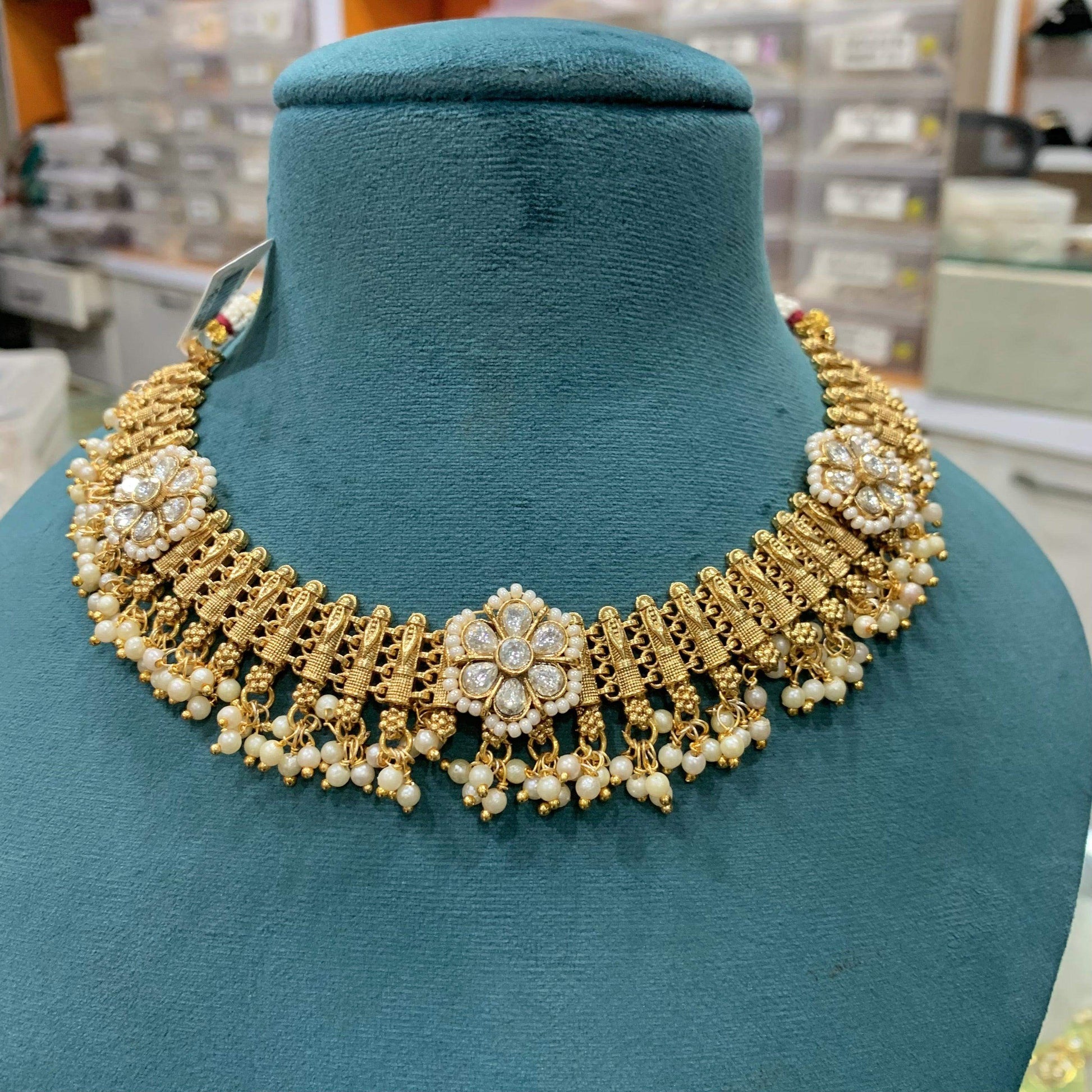 Antique necklace set 3334 - Vijay & Sons