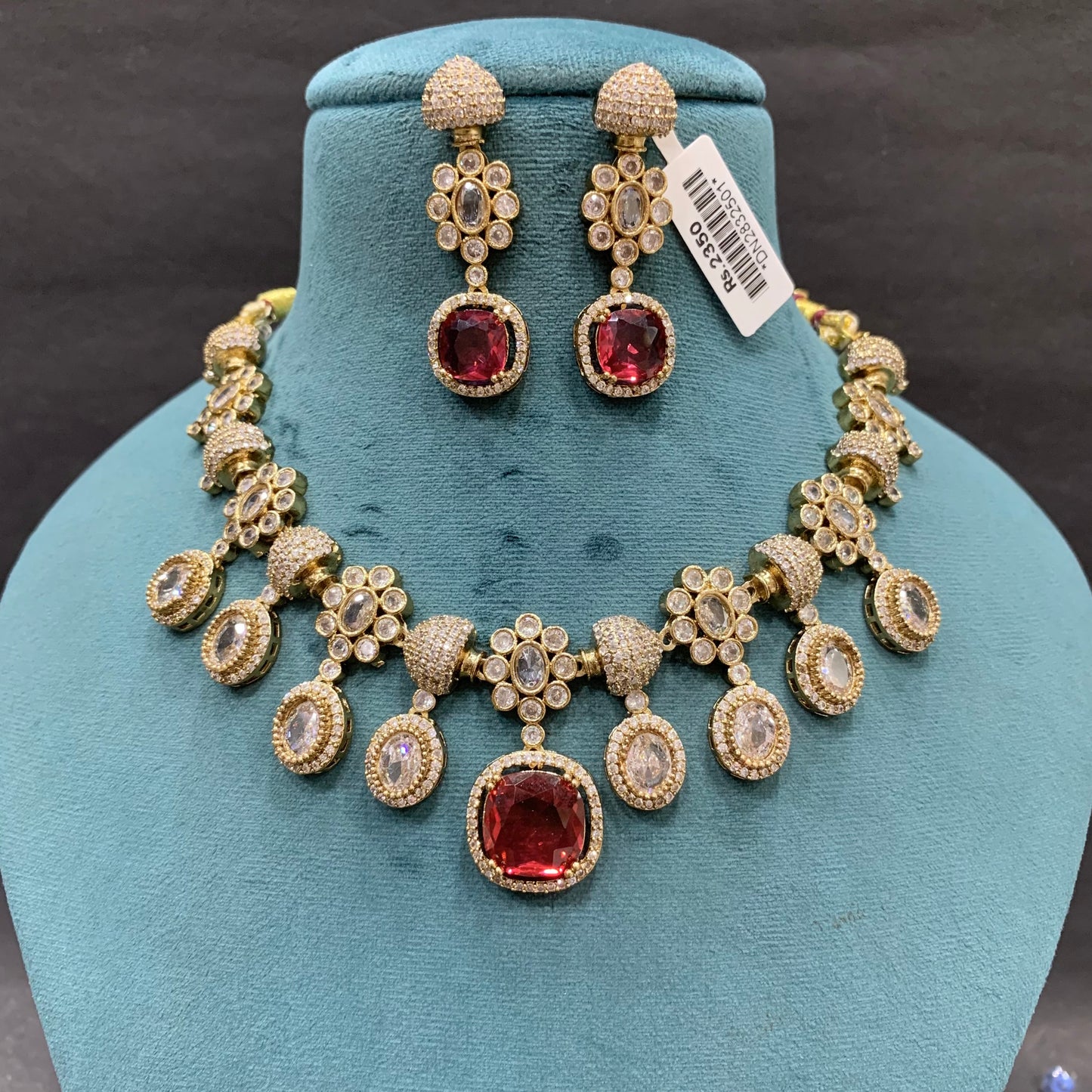 Zircon Necklace sets 69855