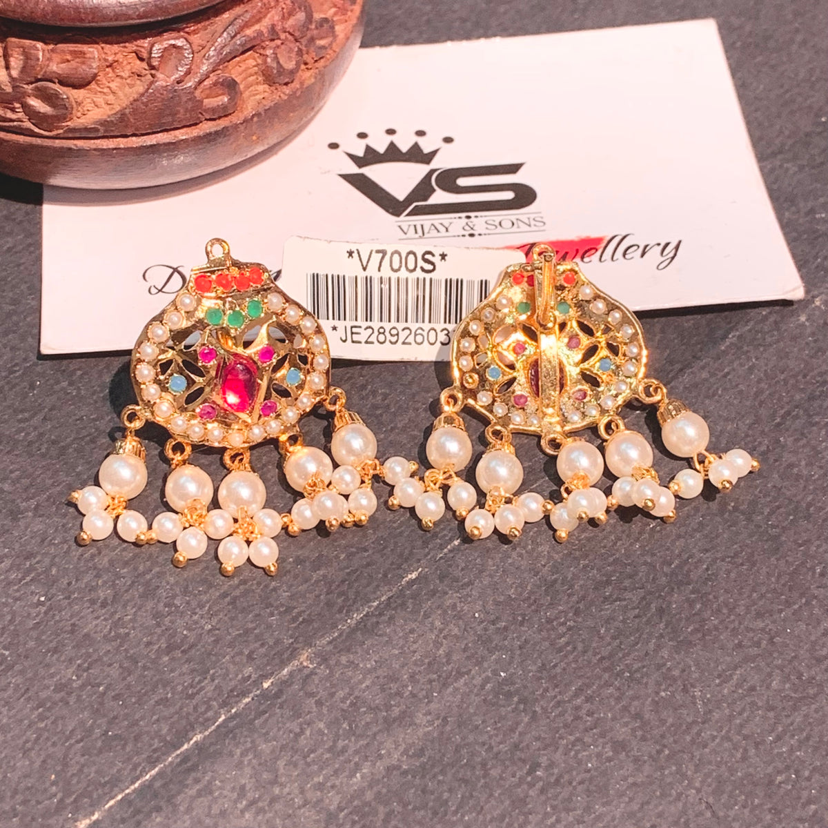 Jadau studs 5576666