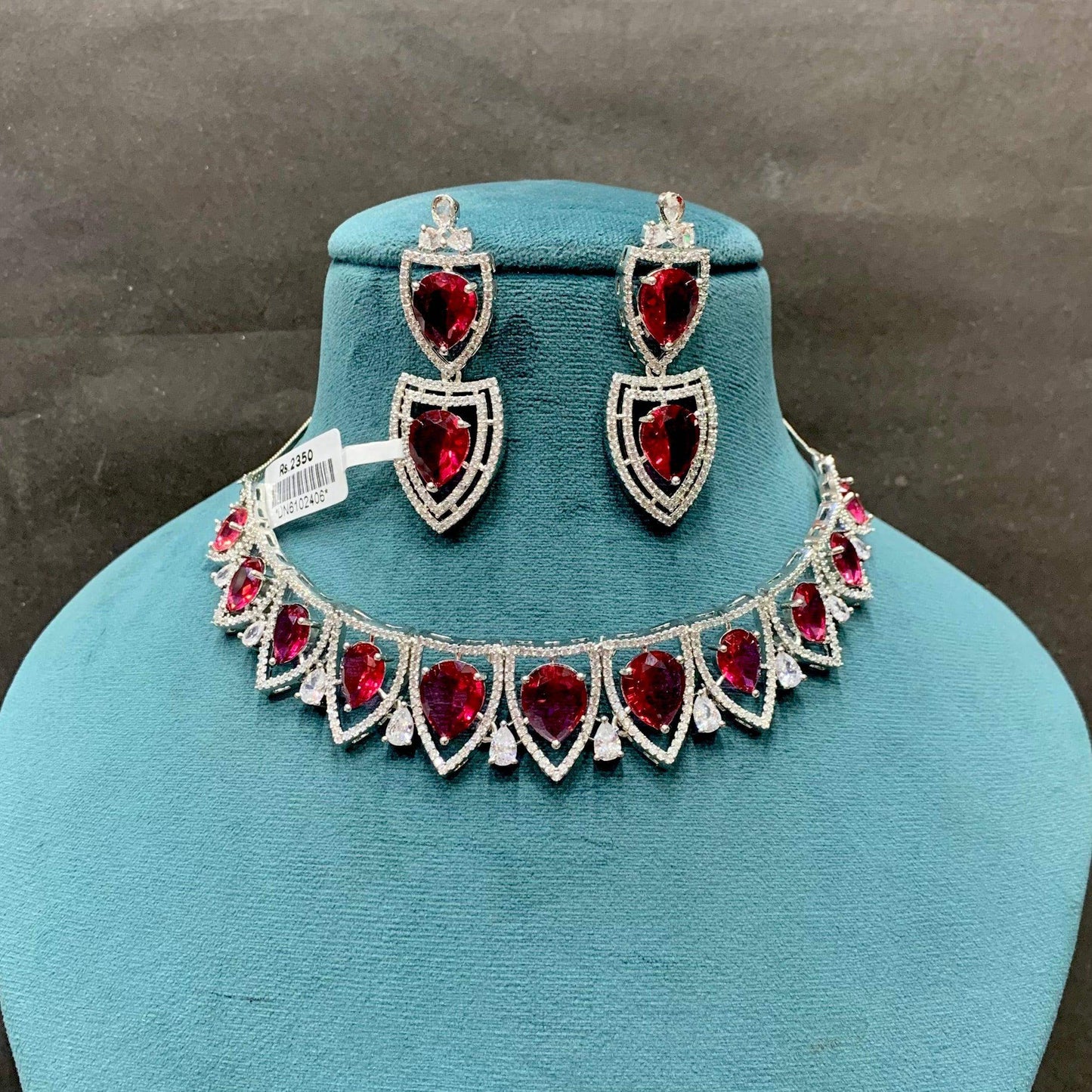 Zircon Necklace Sets 696568 - Vijay & Sons