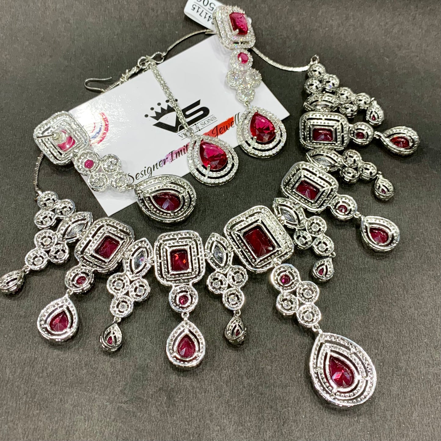 Diamond necklace 1465494