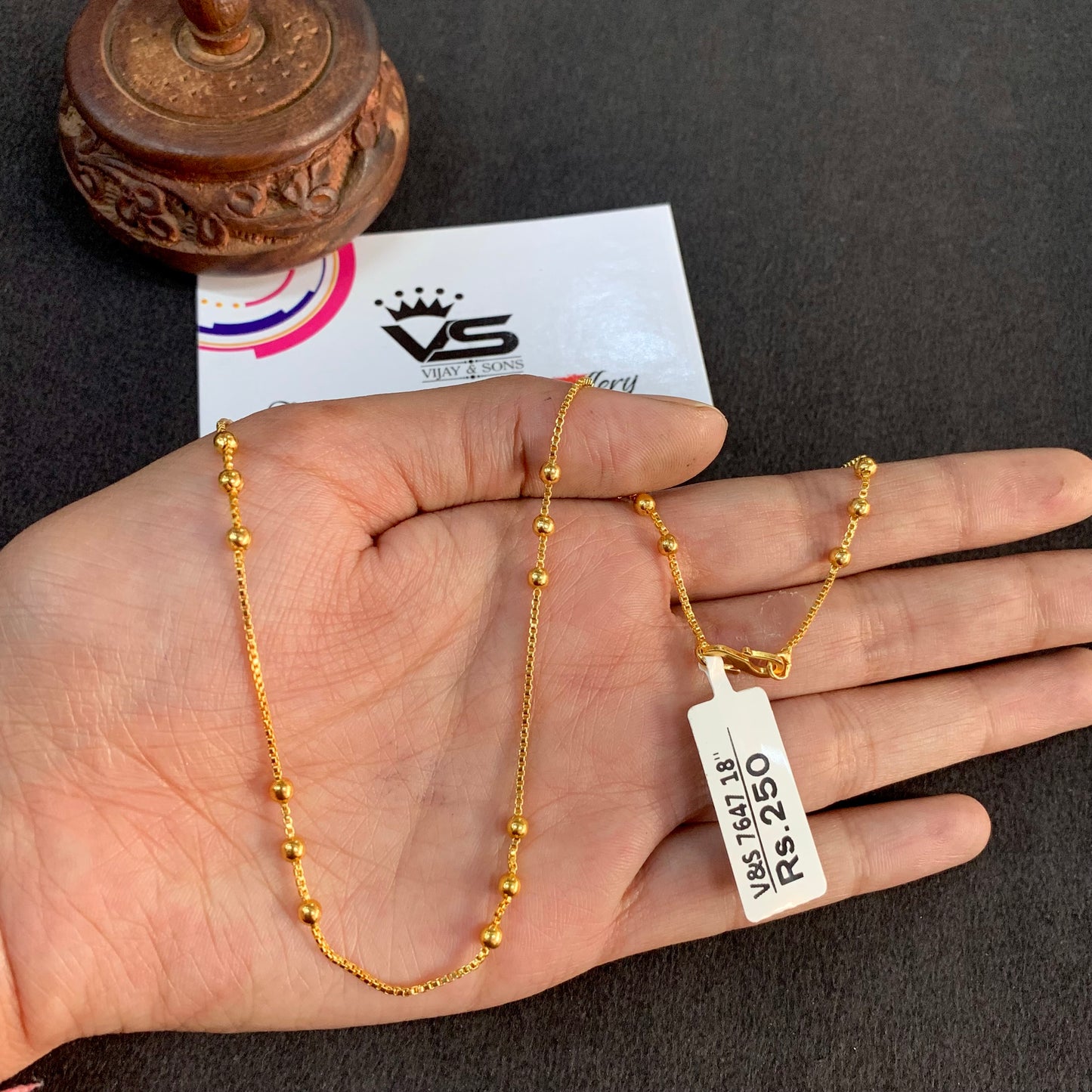 Golden Chain 457755