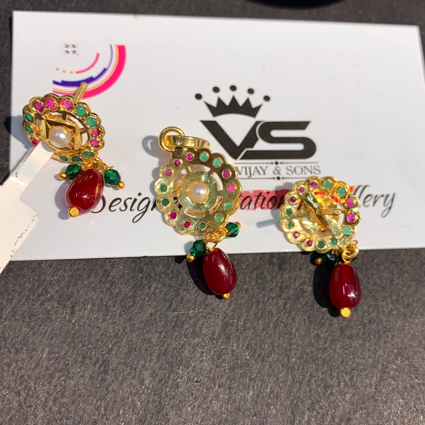 Jadau Pendant Set 45567655