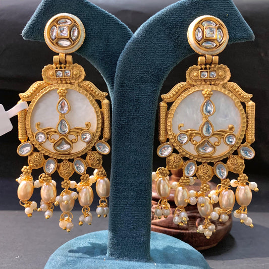 Antique Earrings 46465777