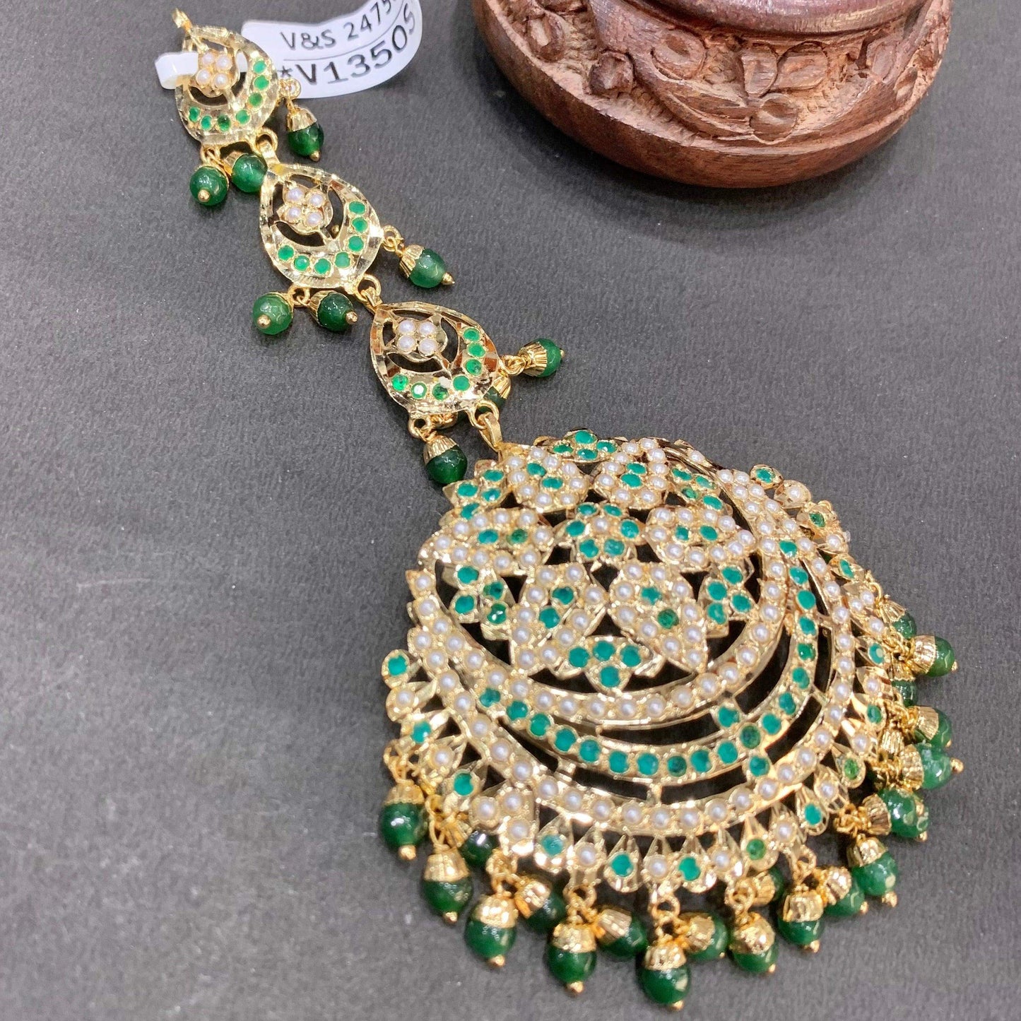 Jadau Tikka 466556 - Vijay & Sons
