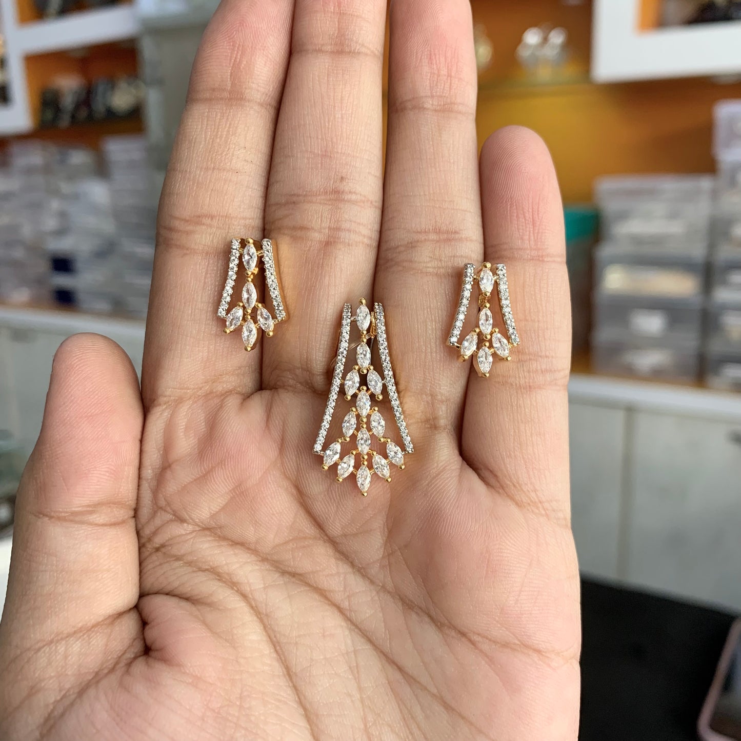 Zircon Pendant Sets 44665