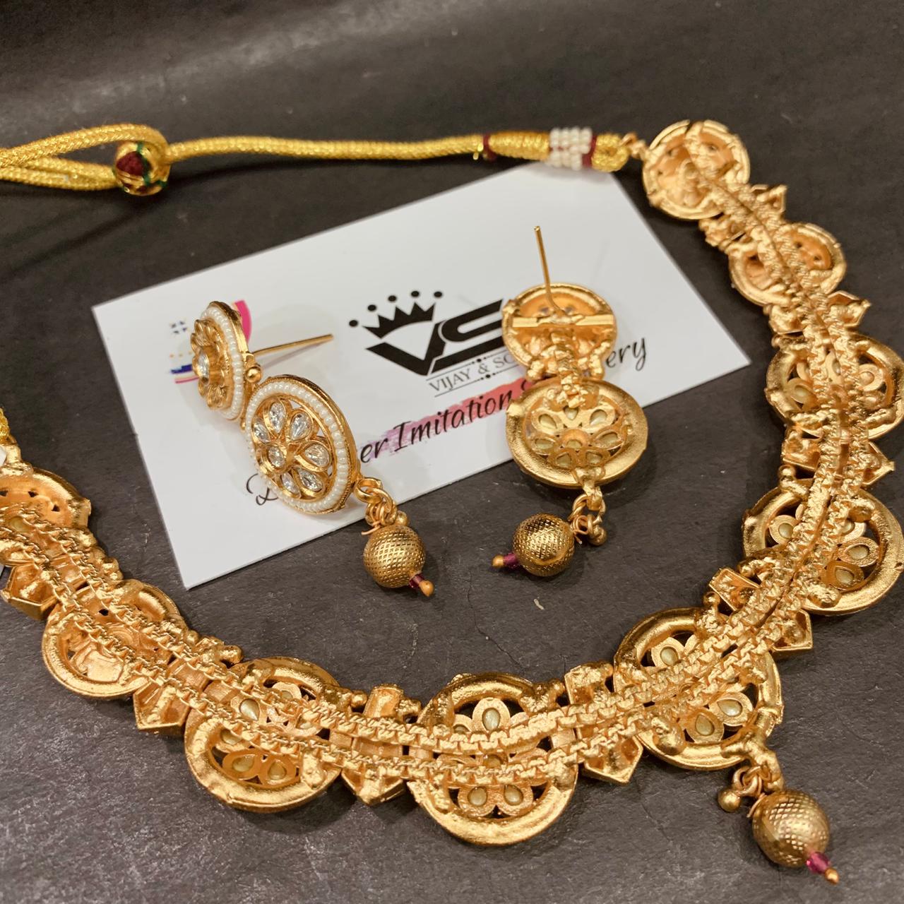 Kundan Necklace Sets 63763