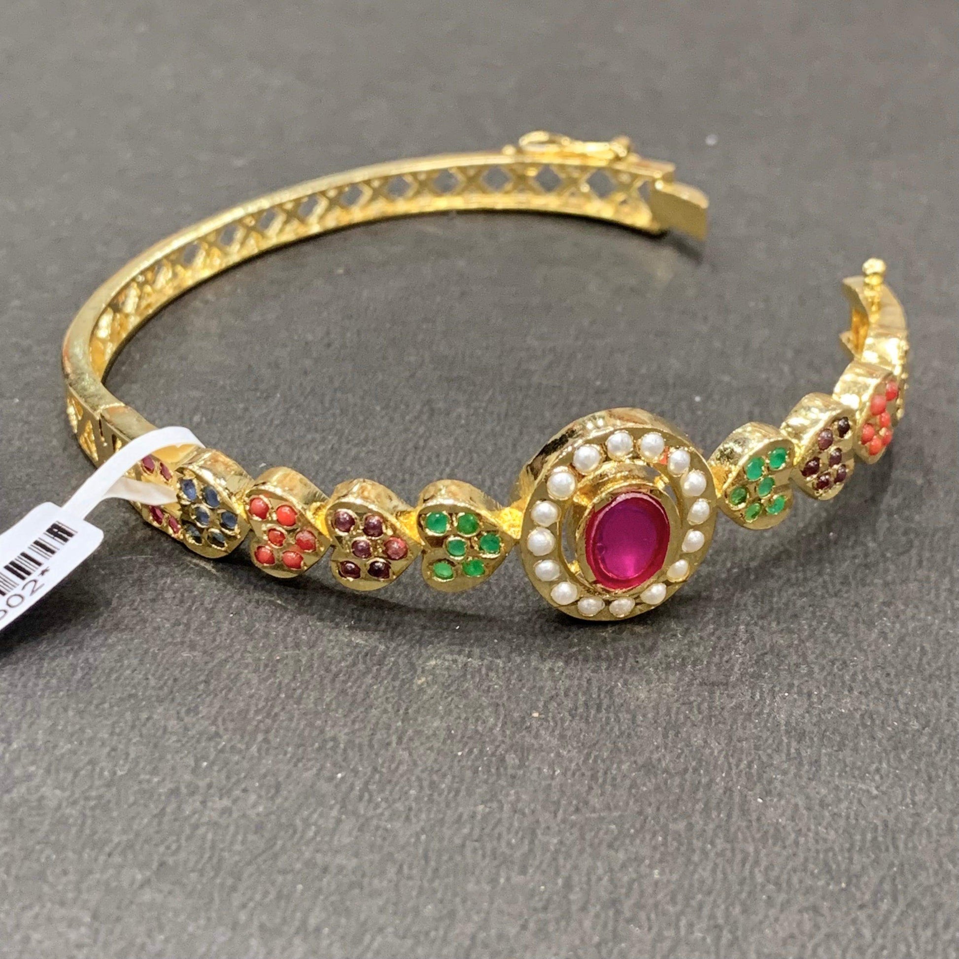 Jadau Bracelet 537736 - Vijay & Sons