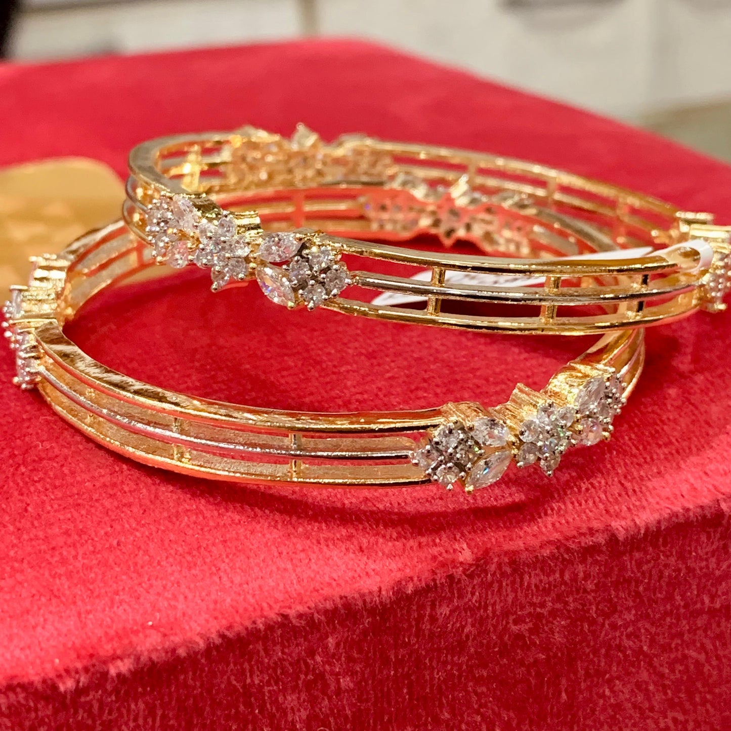 Zircon Bangles 266363