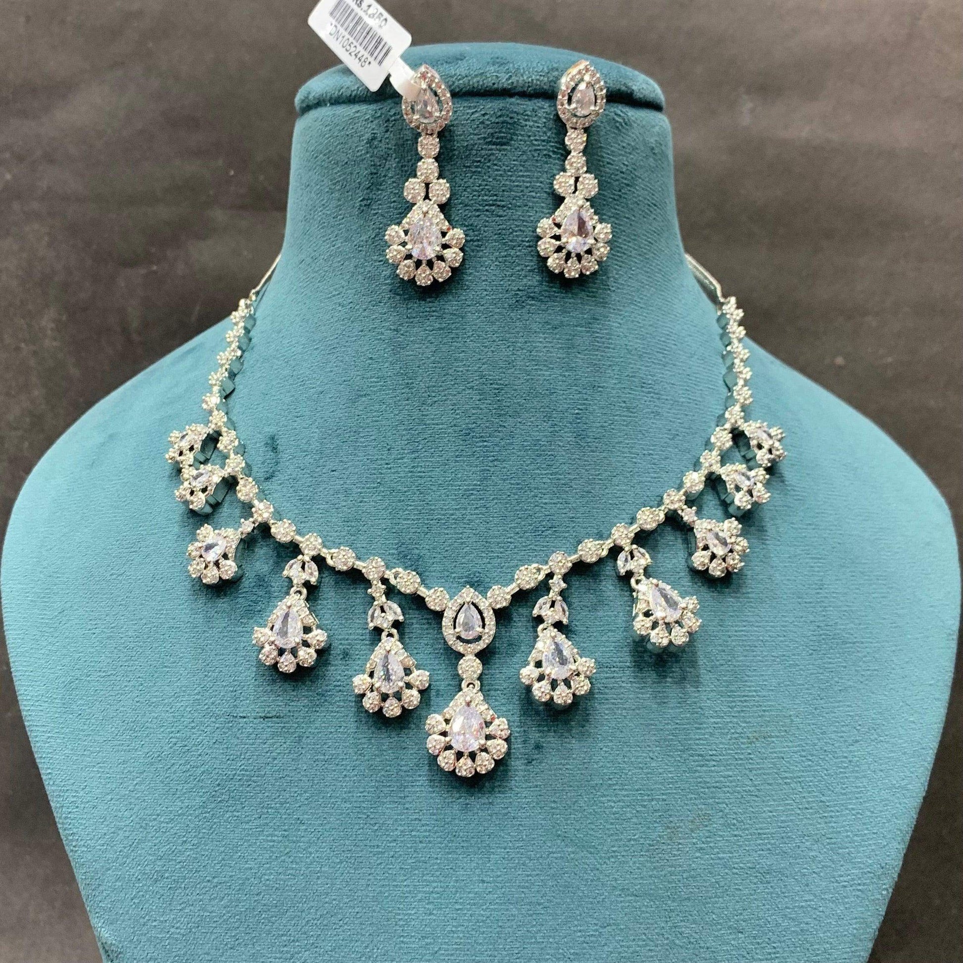 Diamond necklace set 476456 - Vijay & Sons