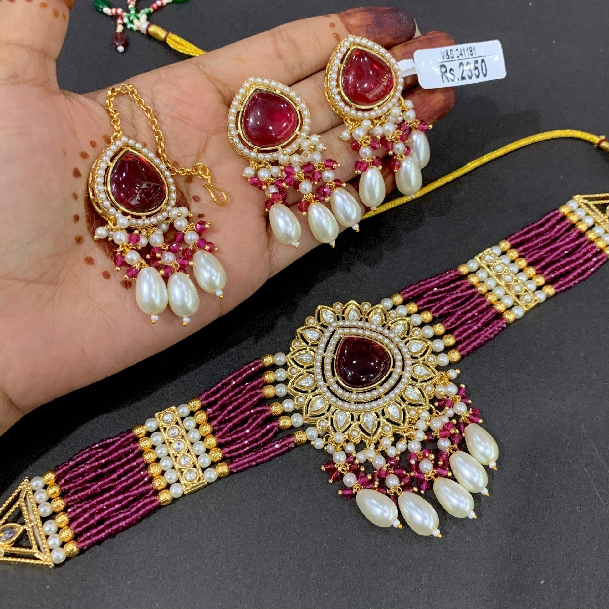 Kundan Necklace Set 56790 - Vijay & Sons
