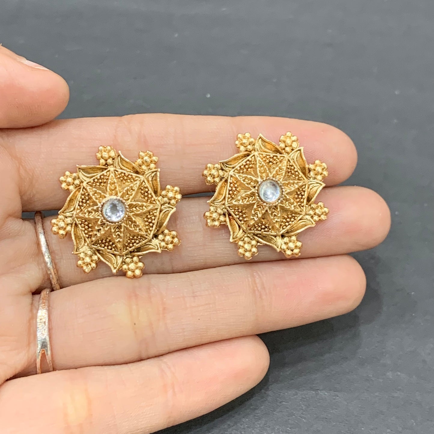 Antique earrings 345632