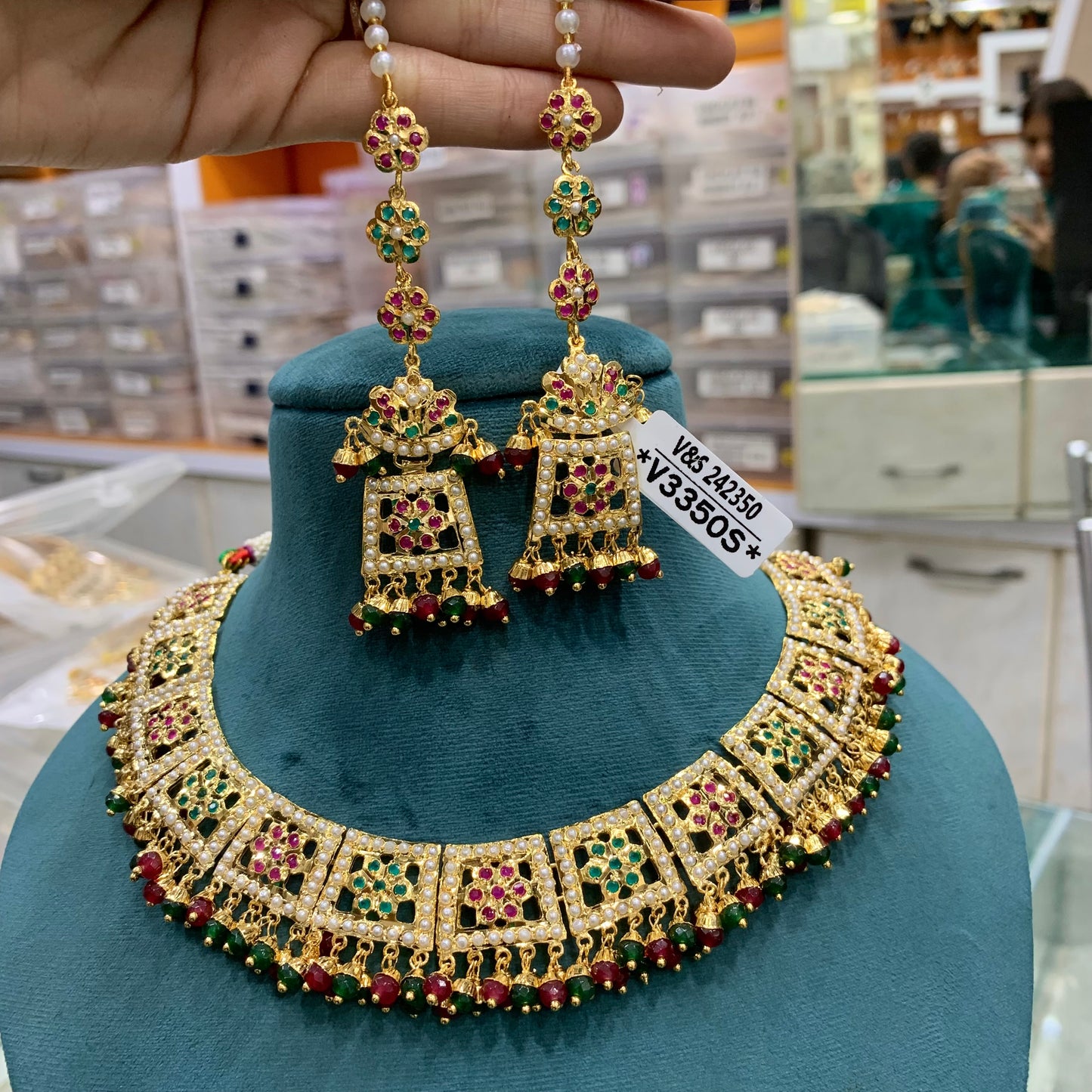 Jadau Necklace Set 676665