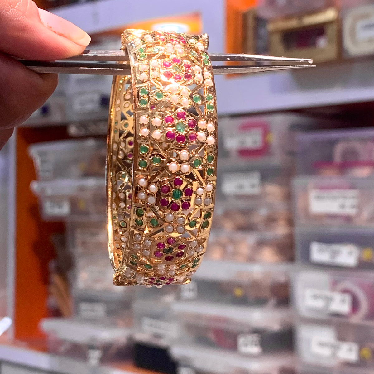Openable Jadau Bangle 637455