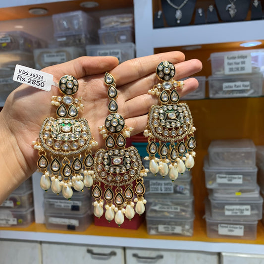 Kundan Earrings 3577677