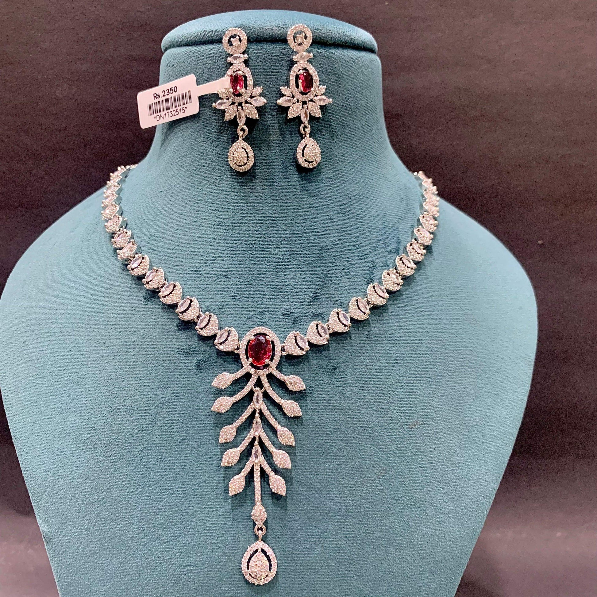 Zircon Necklace sets 686478 - Vijay & Sons