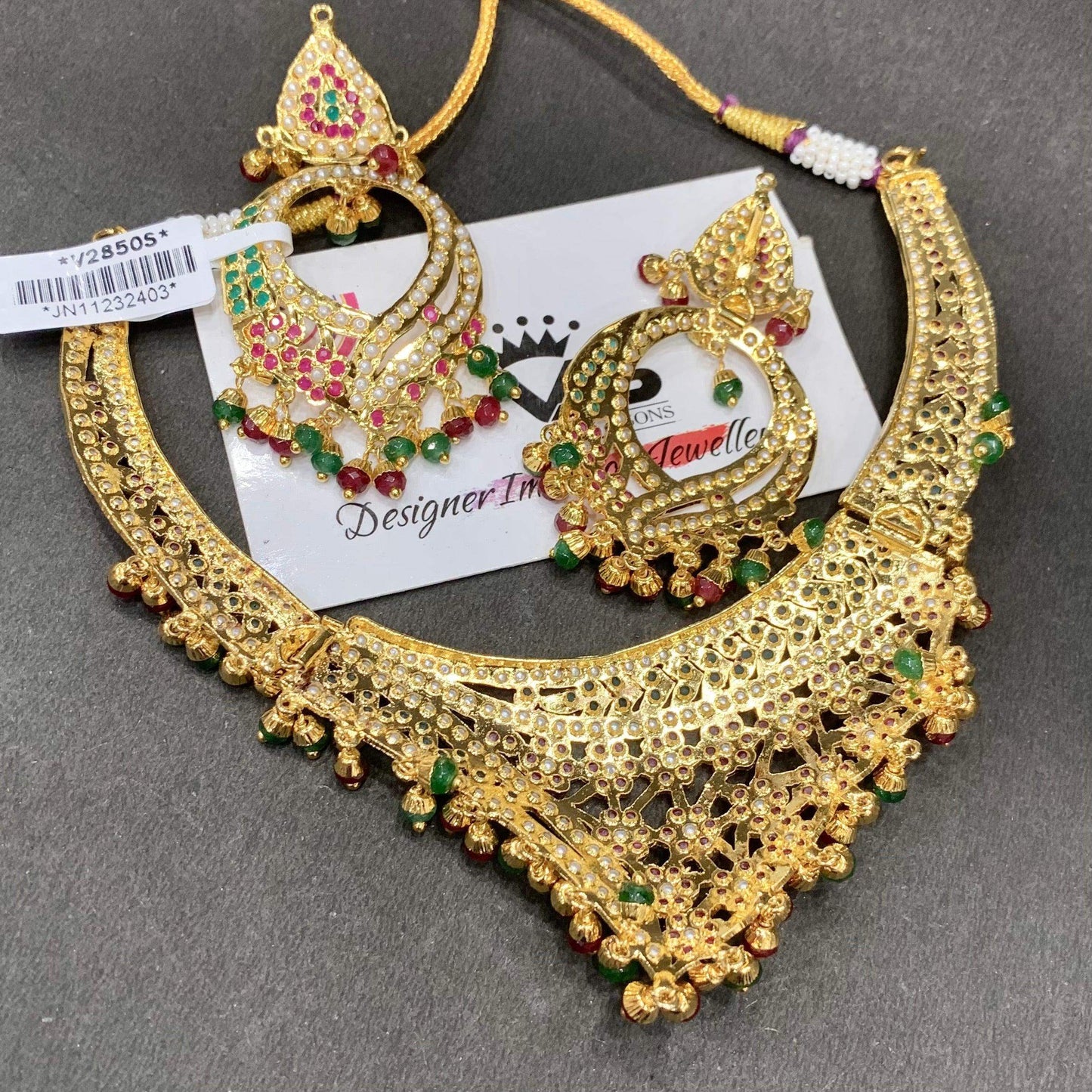Jadau Necklace Sets 65498 - Vijay & Sons