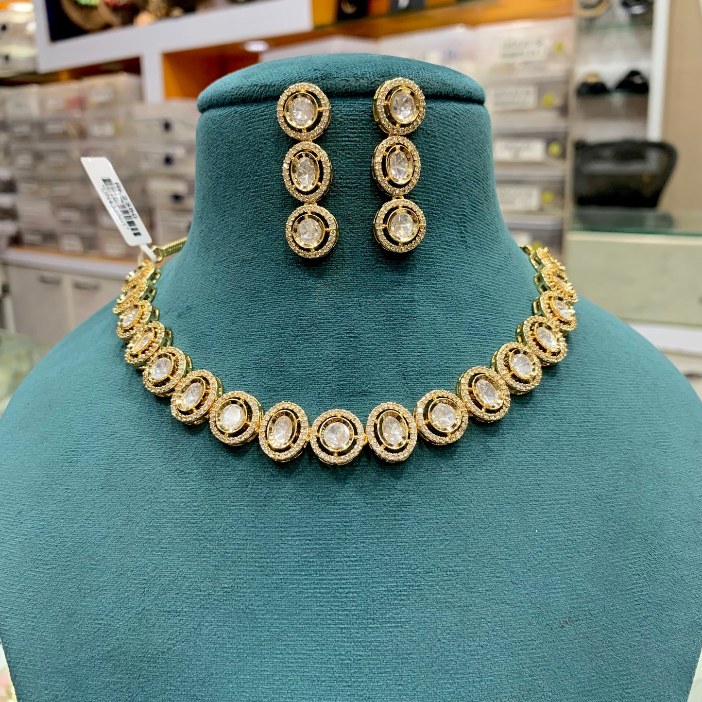 Kundan Necklace Set 283618