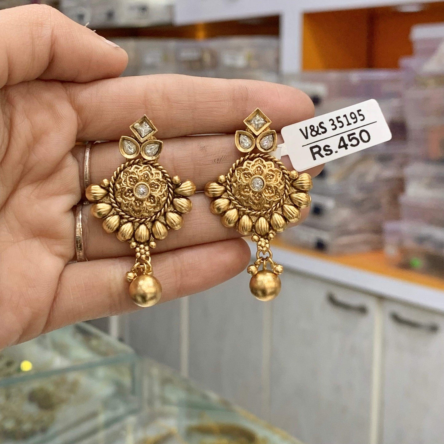 Antique earrings 22334 - Vijay & Sons