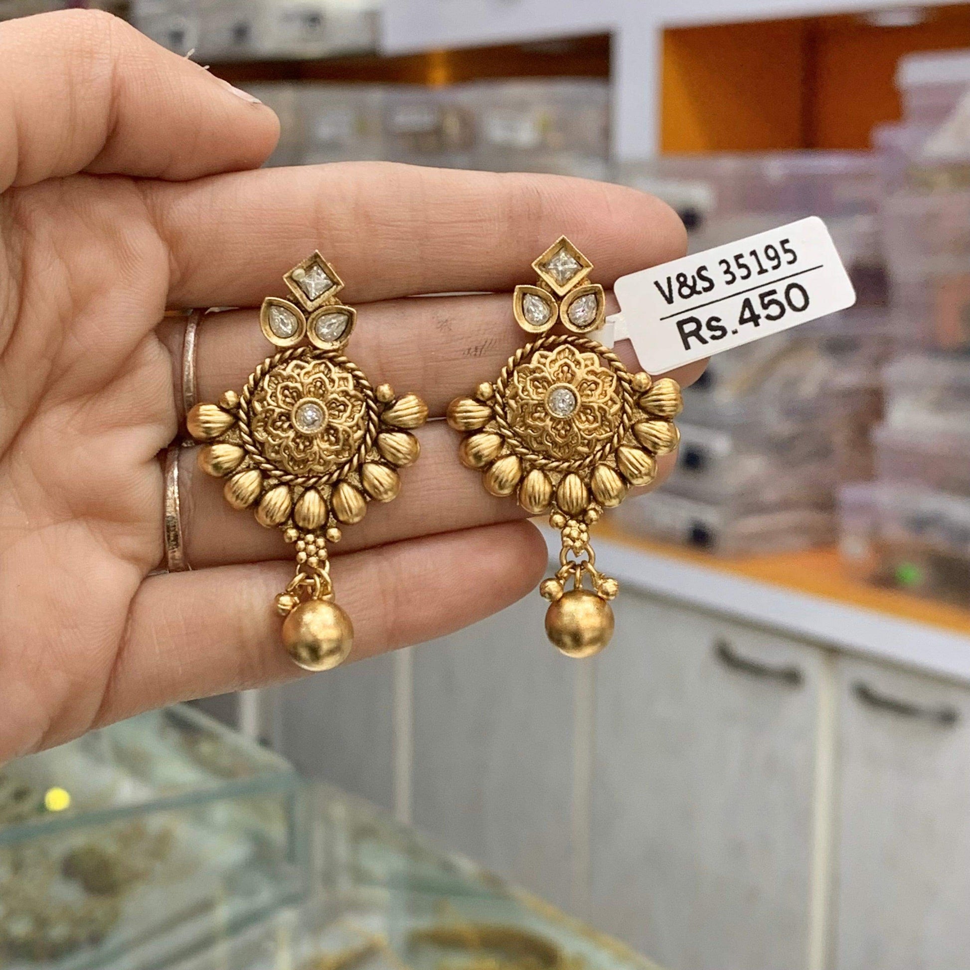 Antique earrings 22334 - Vijay & Sons