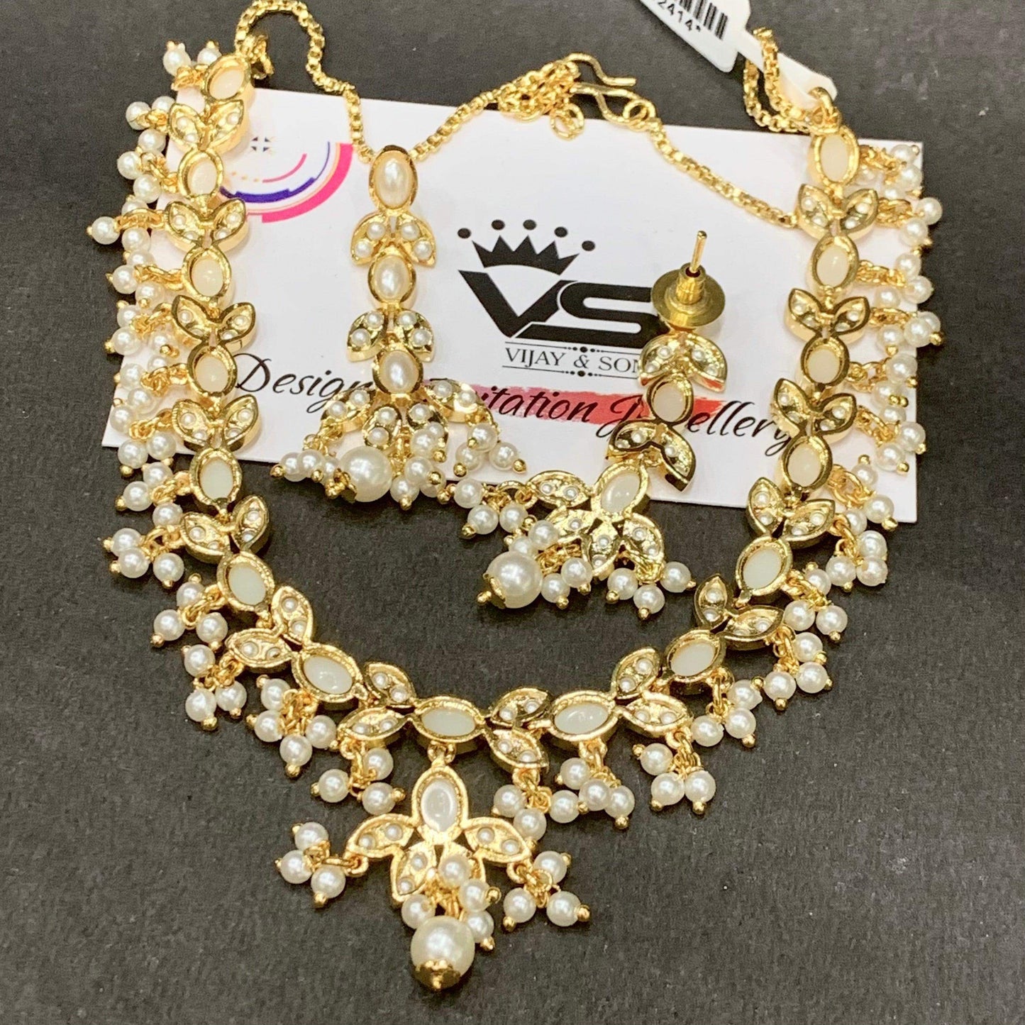 Jadau Necklace set 937204 - Vijay & Sons