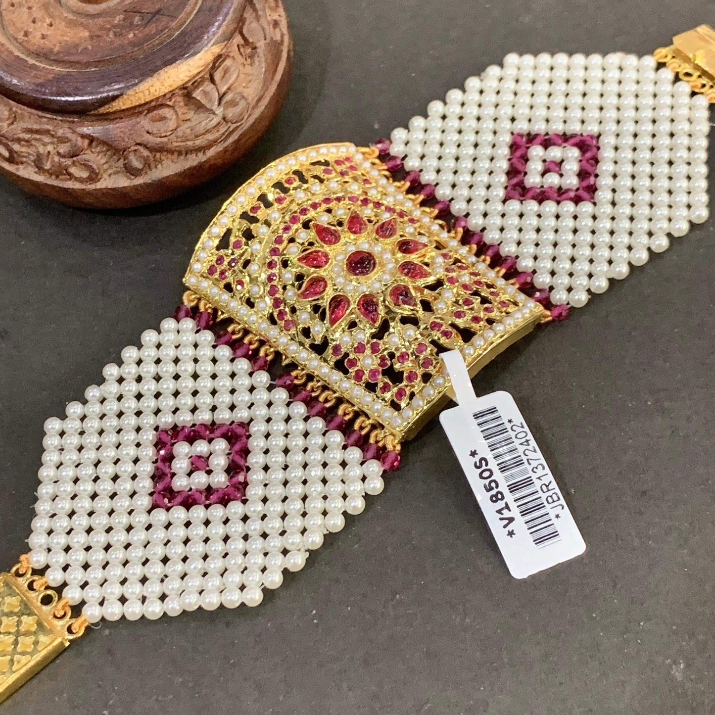 Jadau Bracelets 35656 - Vijay & Sons