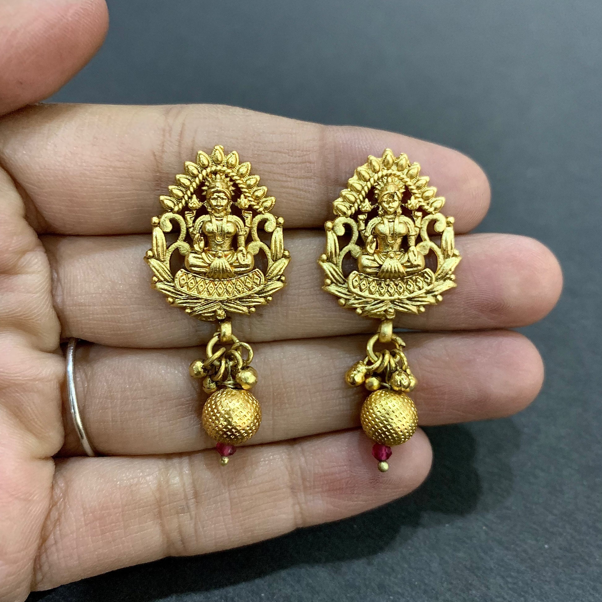 Antique Earrings 35433 - Vijay & Sons