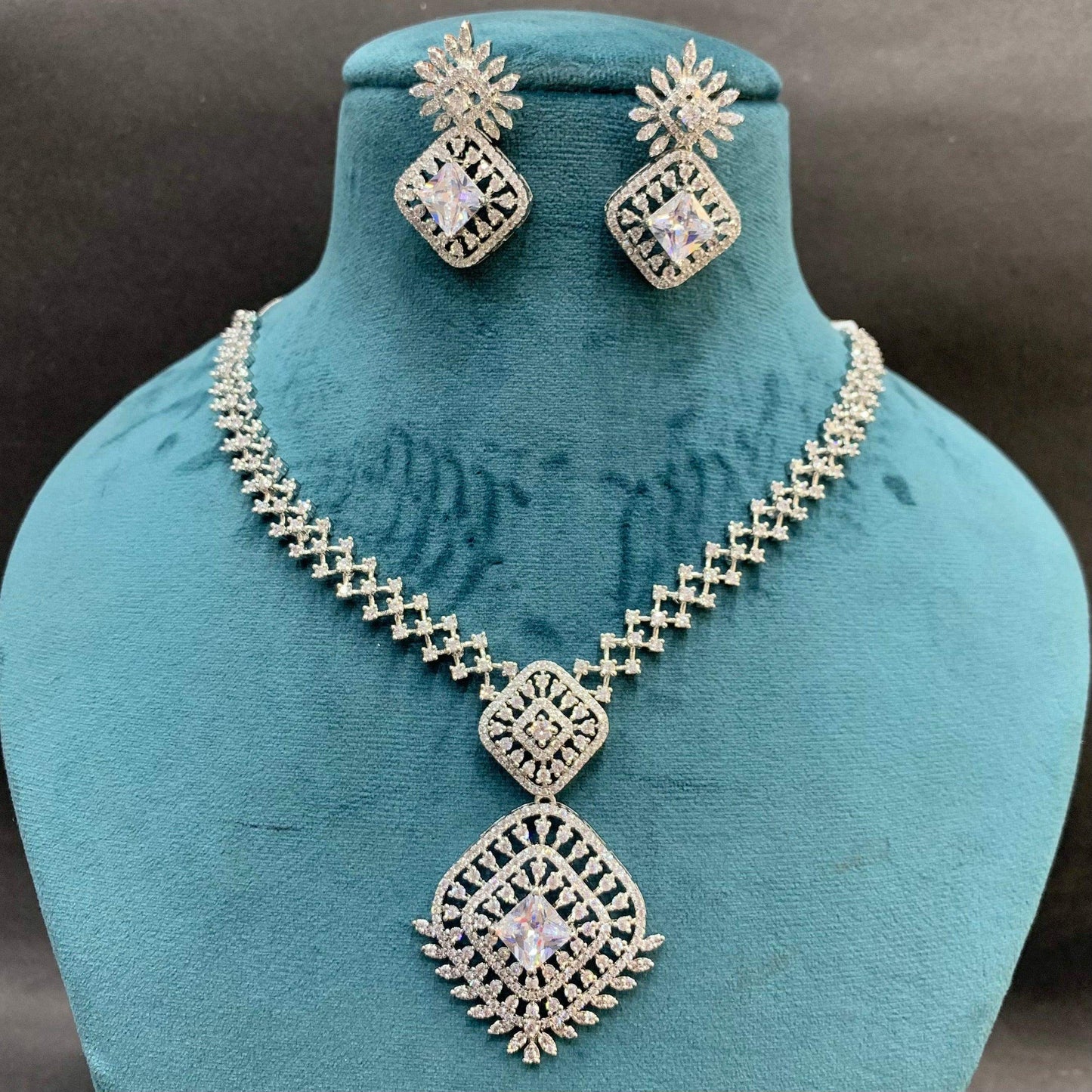 Zircon Necklace Set 47846 - Vijay & Sons