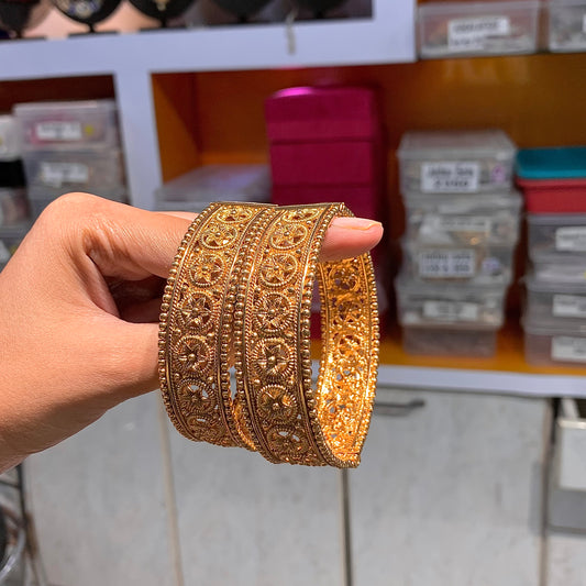 Antique Openable Bangles 5717
