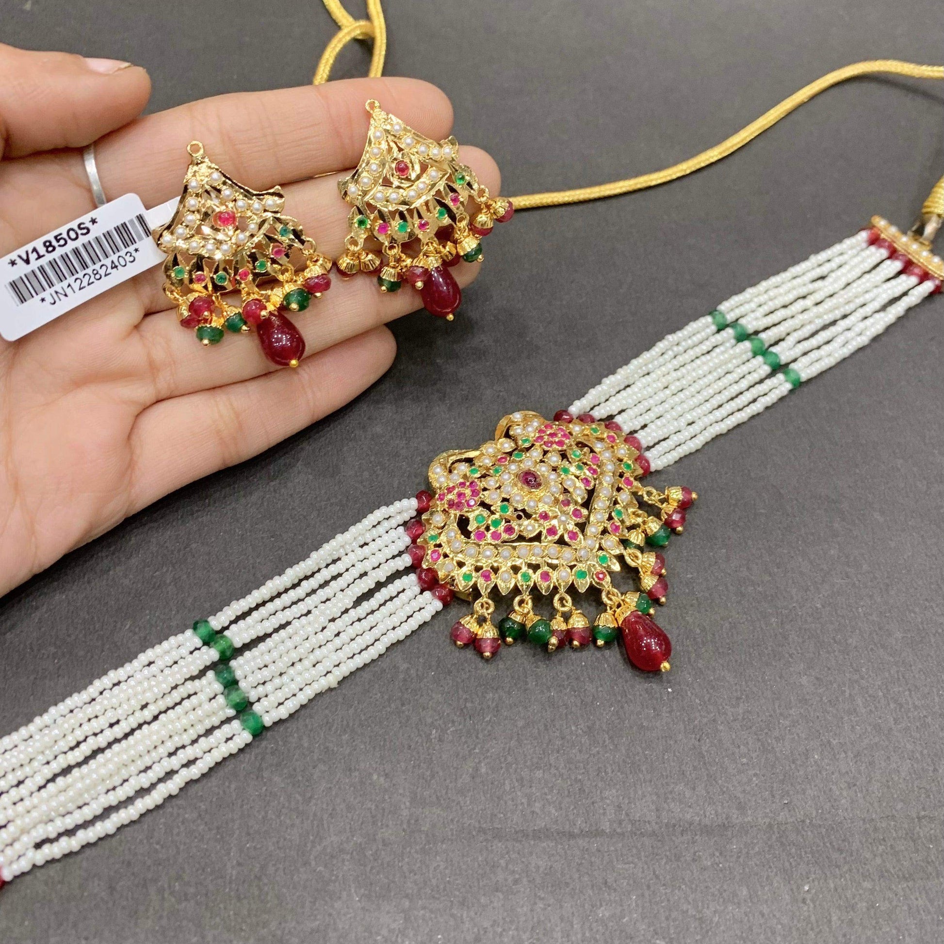 Jadau Necklace Set 45544 - Vijay & Sons