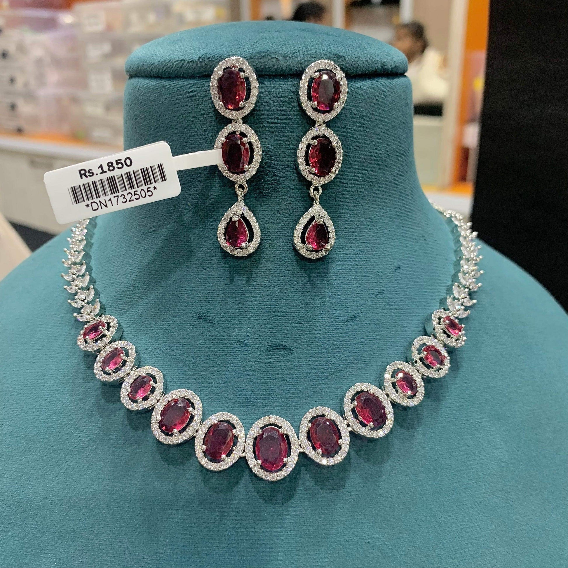 Zircon Necklace Set 5778727 - Vijay & Sons