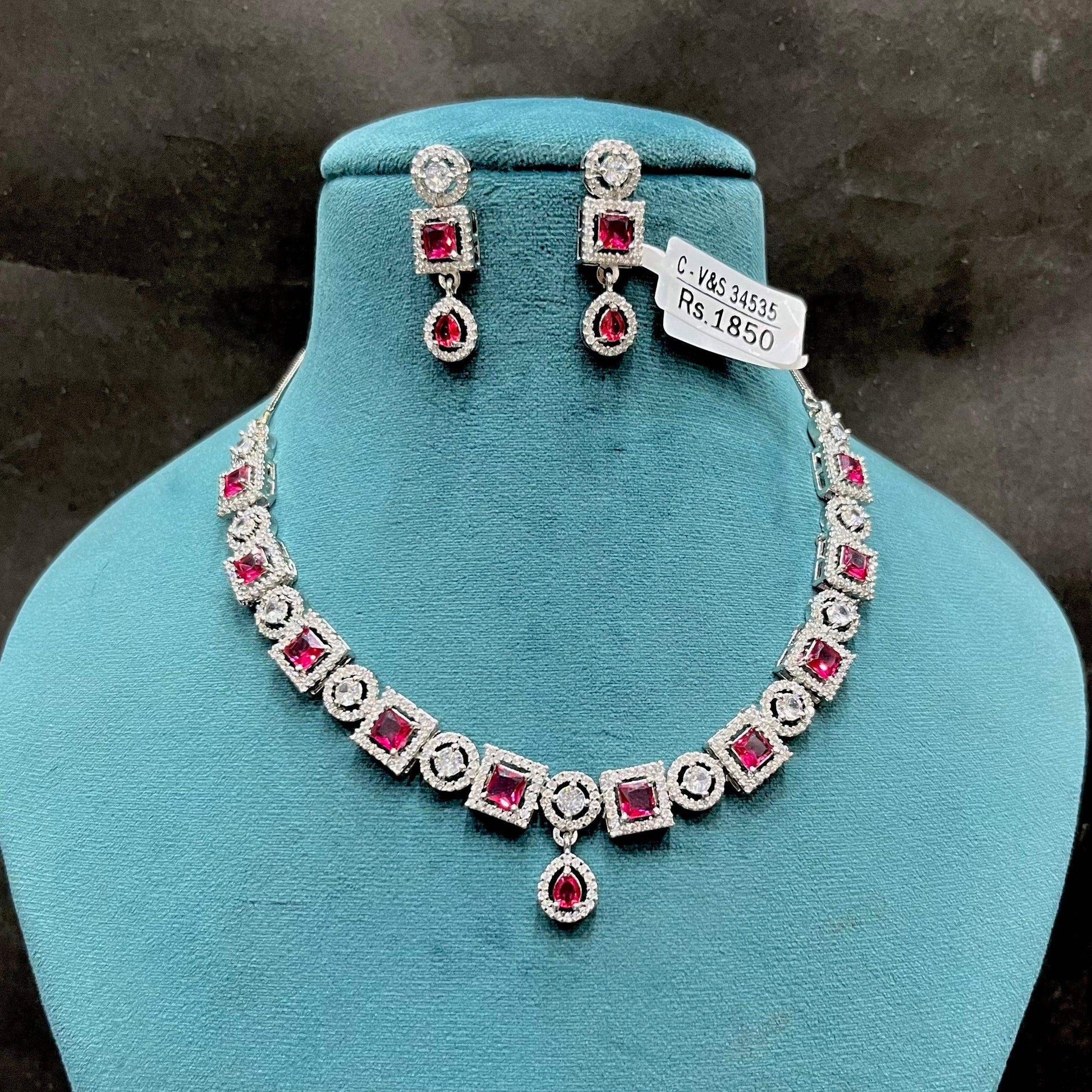 Diamond necklace set 9876294 - Vijay & Sons