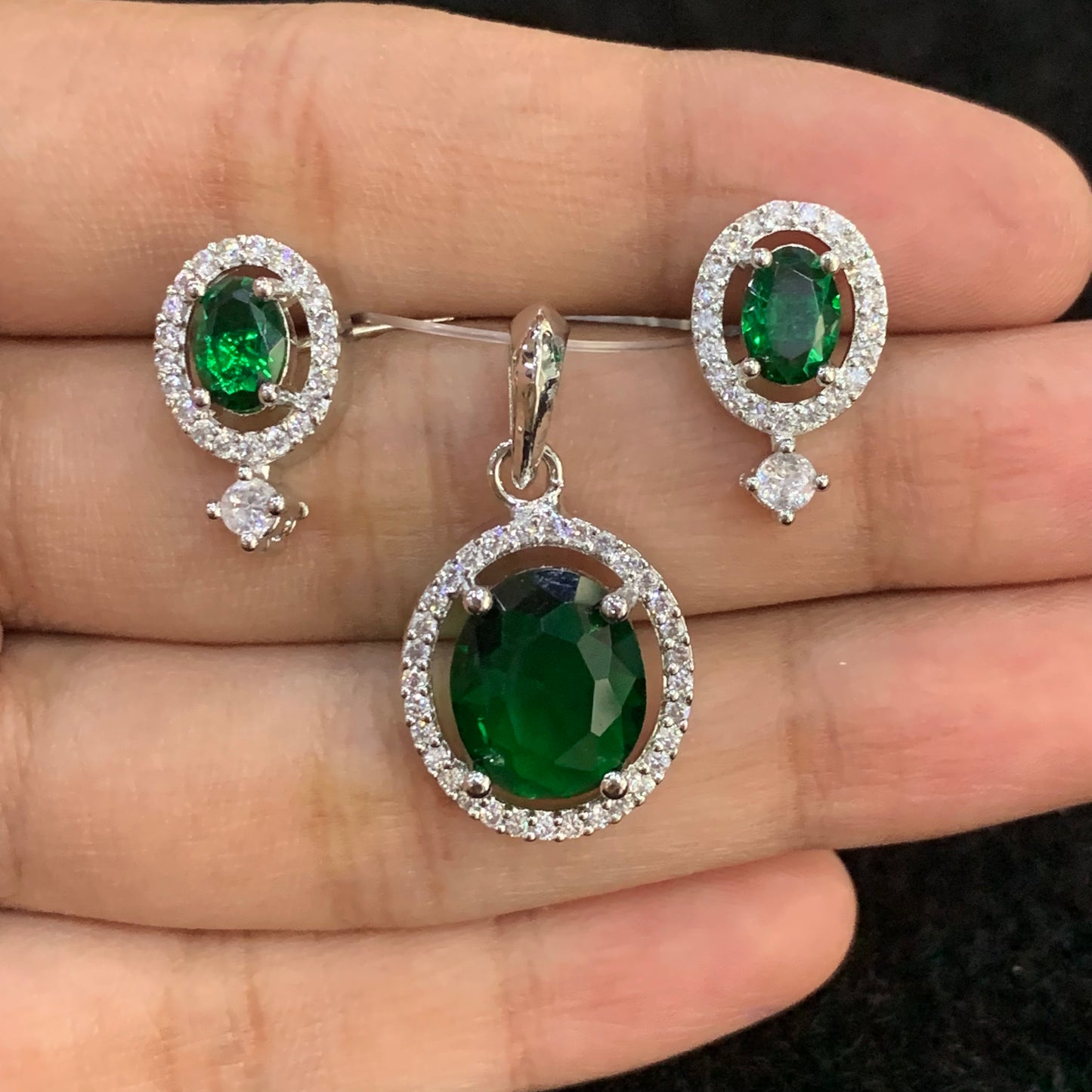 Zircon Pendant Sets 456321
