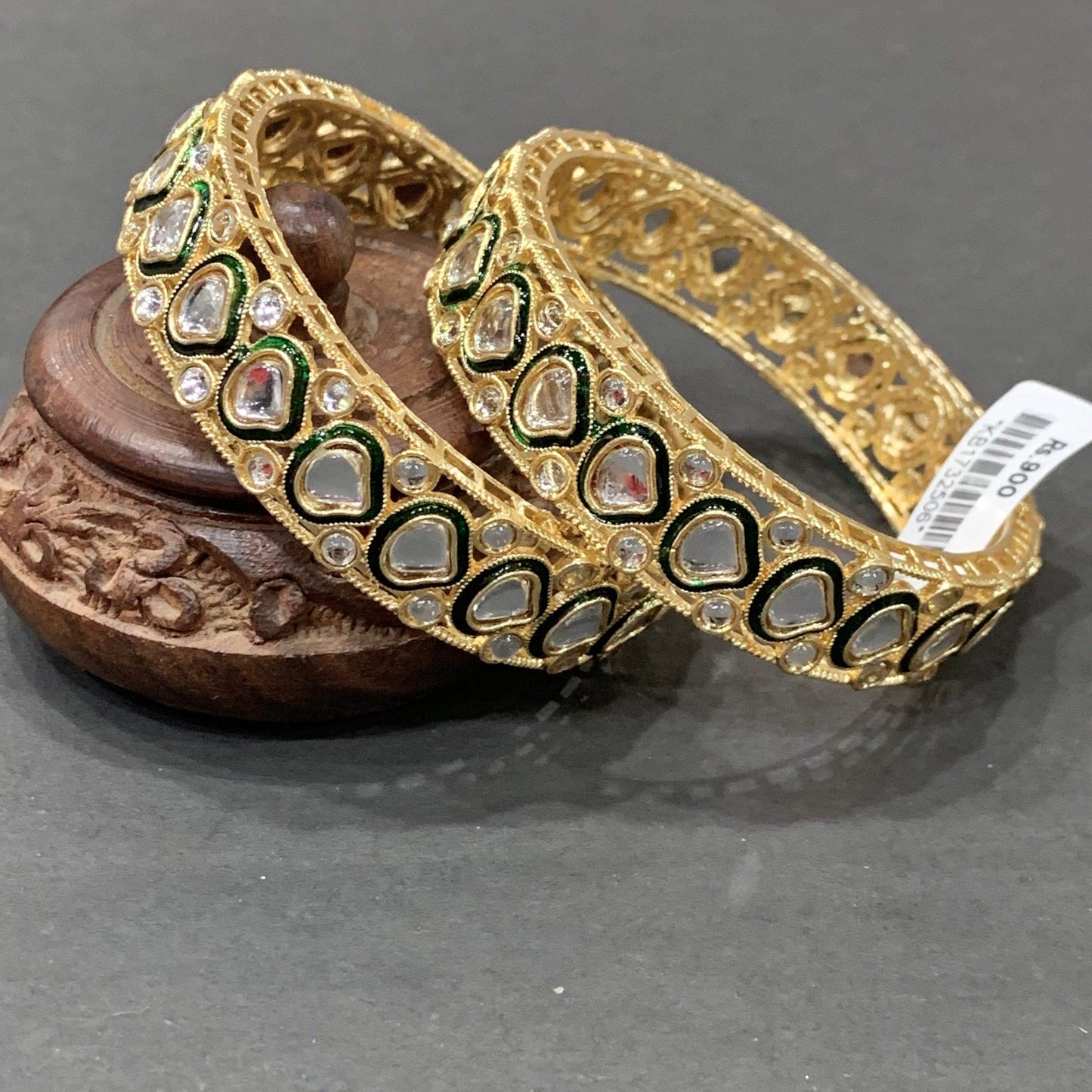 Kundan / Antique Bangles 62988 - Vijay & Sons
