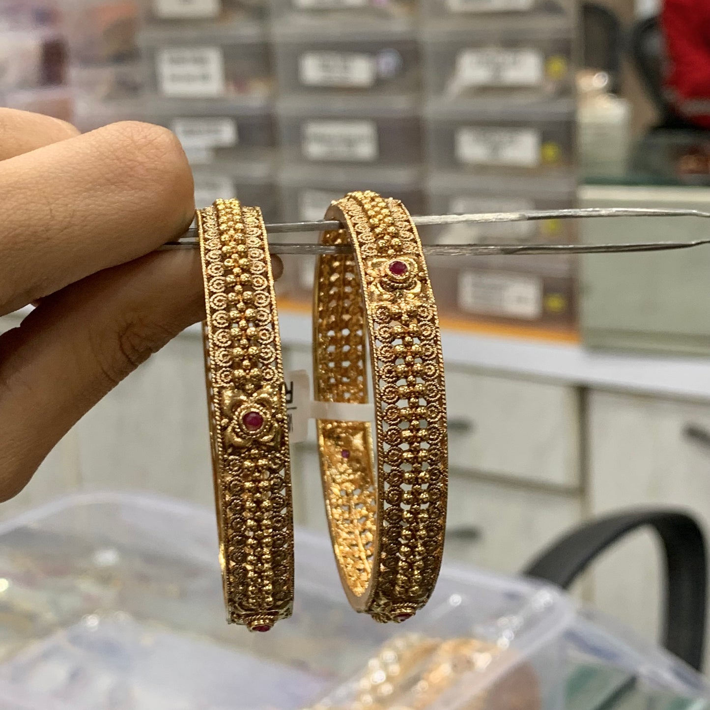 Kundan Antique Bangles 51677