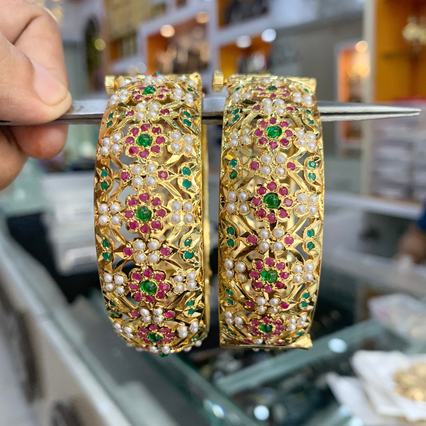 Jadau Bangles