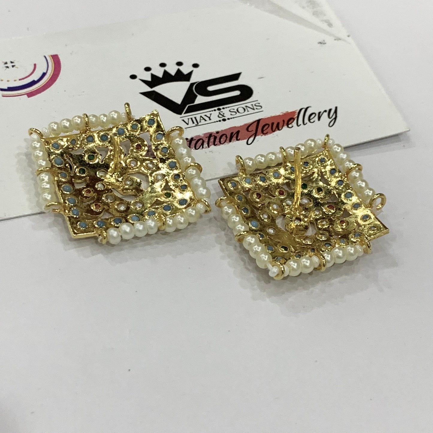 Jadau studs 4567876
